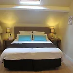Château De La Galissonnière Bed & Breakfast 3*