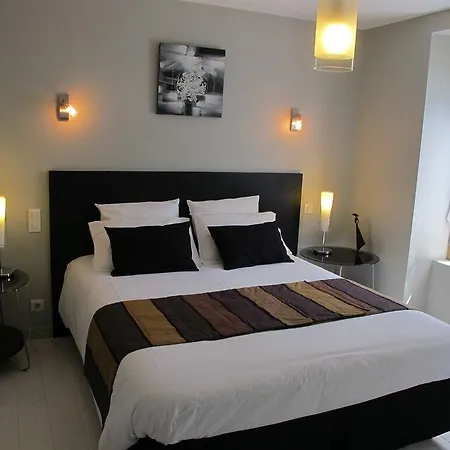 Chateau De La Galissonniere 3*