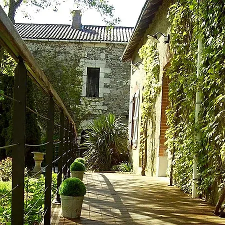 Chateau De La Galissonniere Le Pallet