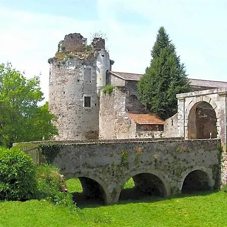 Chateau De La Galissonniere Le Pallet