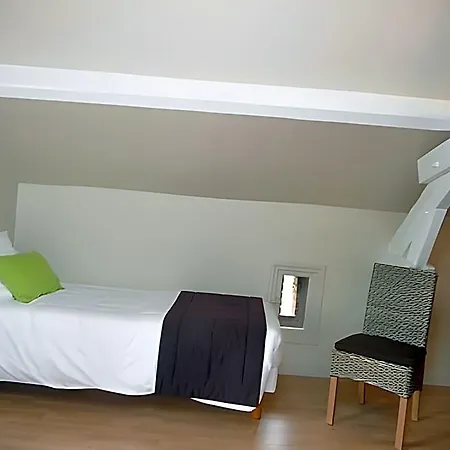 Chateau De La Galissonniere Bed and breakfast 3*