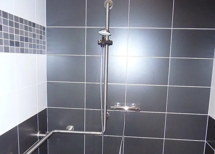 Chateau De La Galissonniere Bed & Breakfast Le Pallet