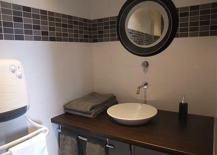 Chateau De La Galissonniere Bed & Breakfast Le Pallet